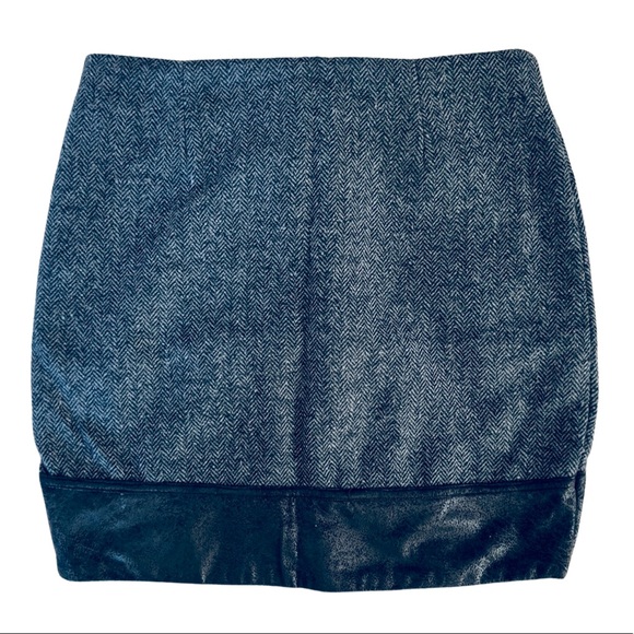 Grey Wool Mini Skirt - High Low Mock Wrap - Very J - SZ S NWT - Picture 2 of 11
